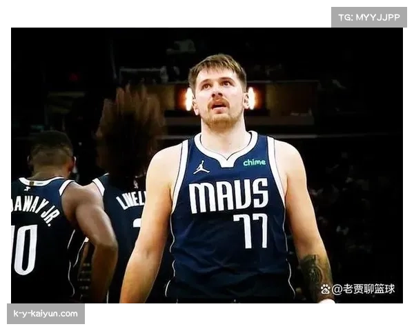 战报：国王福克斯绝杀超时无效，独行侠1分险胜，东契奇三双